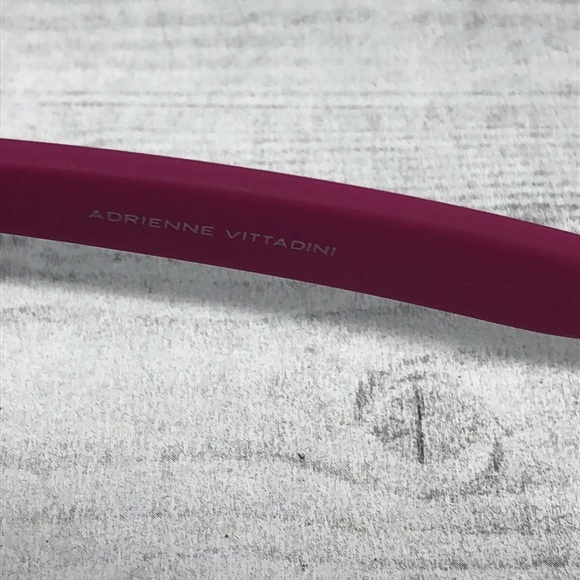 Adrienne Vittadini pink-purple ombre sunglasses mirrored. - Picture 6 of 6